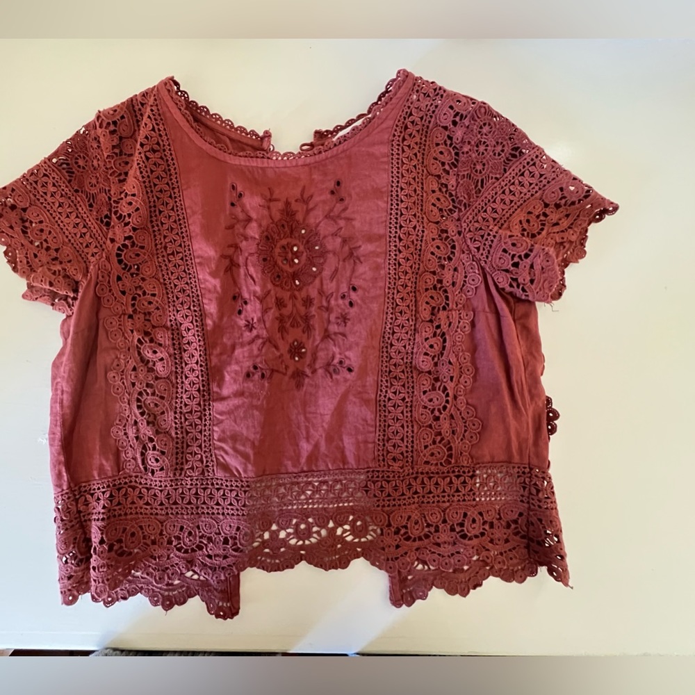 Abercrombie button back crop top